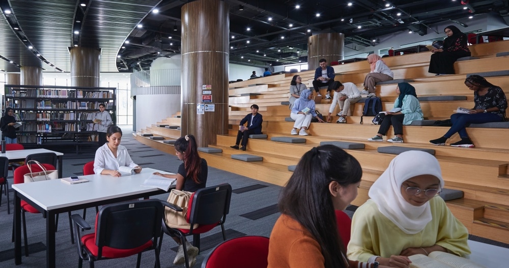 UOC-library-2